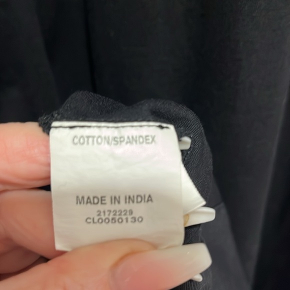 Timeless Vintage Black Dress with Pockets - Picture 7 of 8